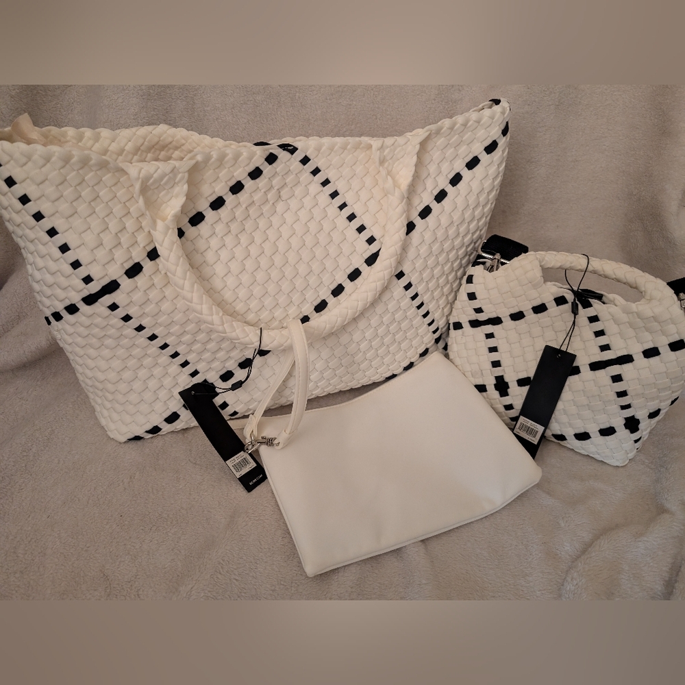 BCBG Trio! Full Size And Mini Tote With A Wristlet. Best Deal Around!